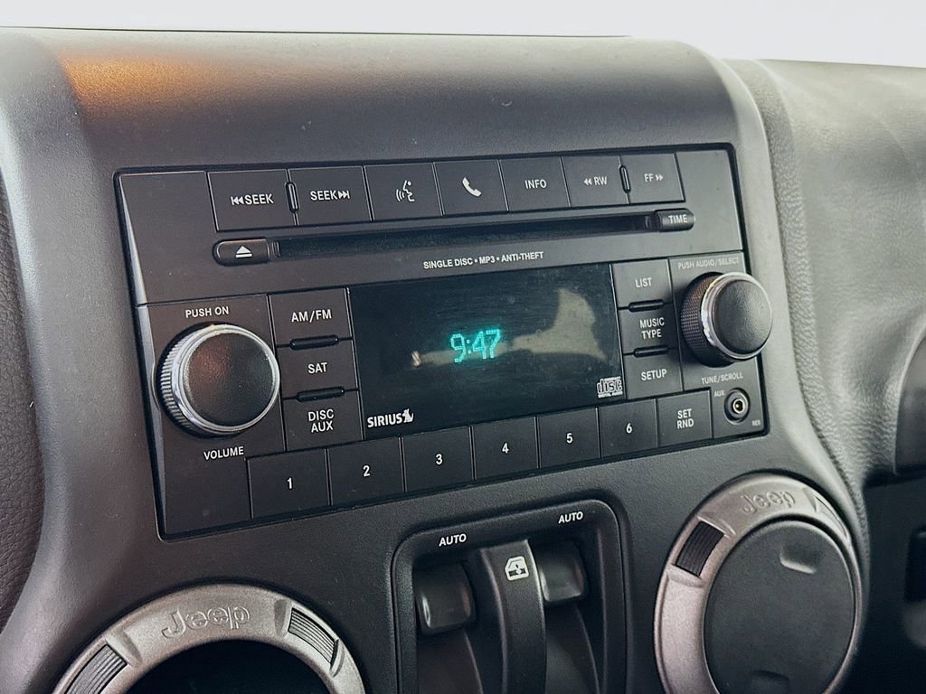 Certified 2016 Jeep Wrangler Sport image 21