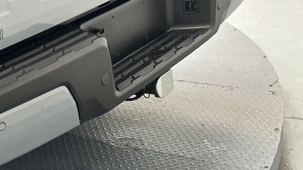 Used 2022 Nissan Frontier PRO-4X image 17