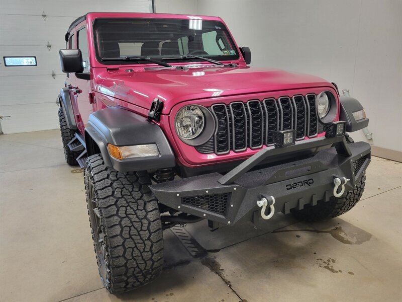Used 2024 Jeep Wrangler Unlimited Sport AWD/4WD image 14