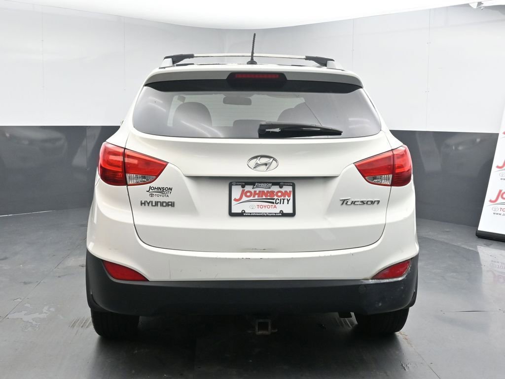 Used 2013 Hyundai Tucson GLS image 8