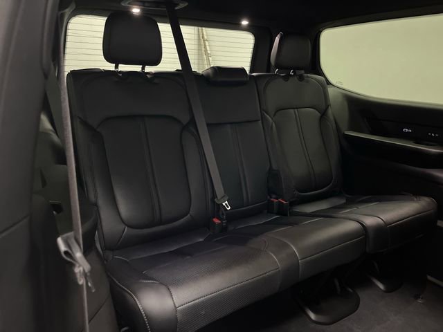 Used 2024 Jeep Wagoneer Series III w/ Convenience Group I image 34