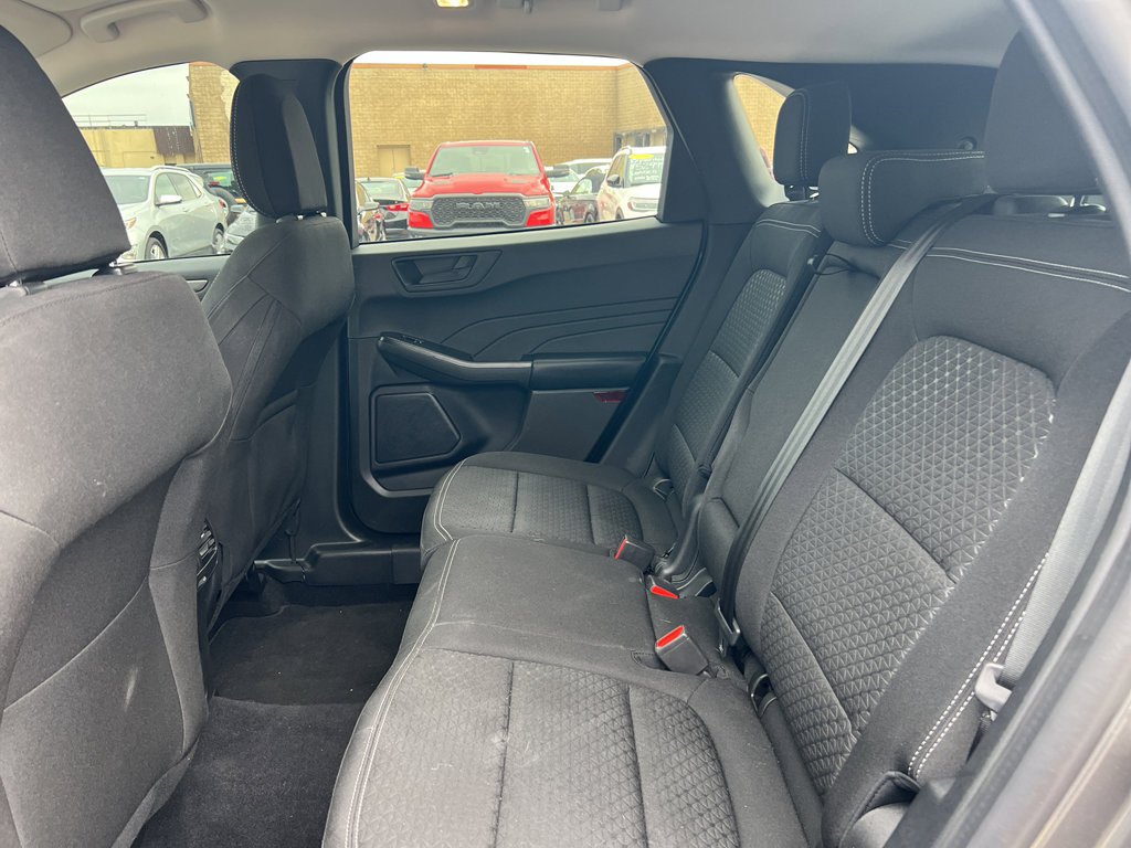 Used 2024 Ford Escape Active w/ Tech Pack #1 FWD image 9