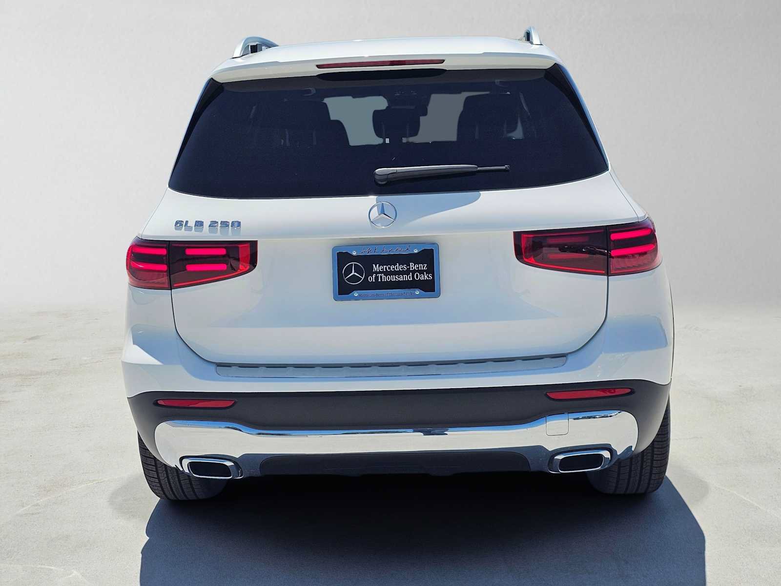 New 2026 Mercedes-Benz GLB 250 image 4