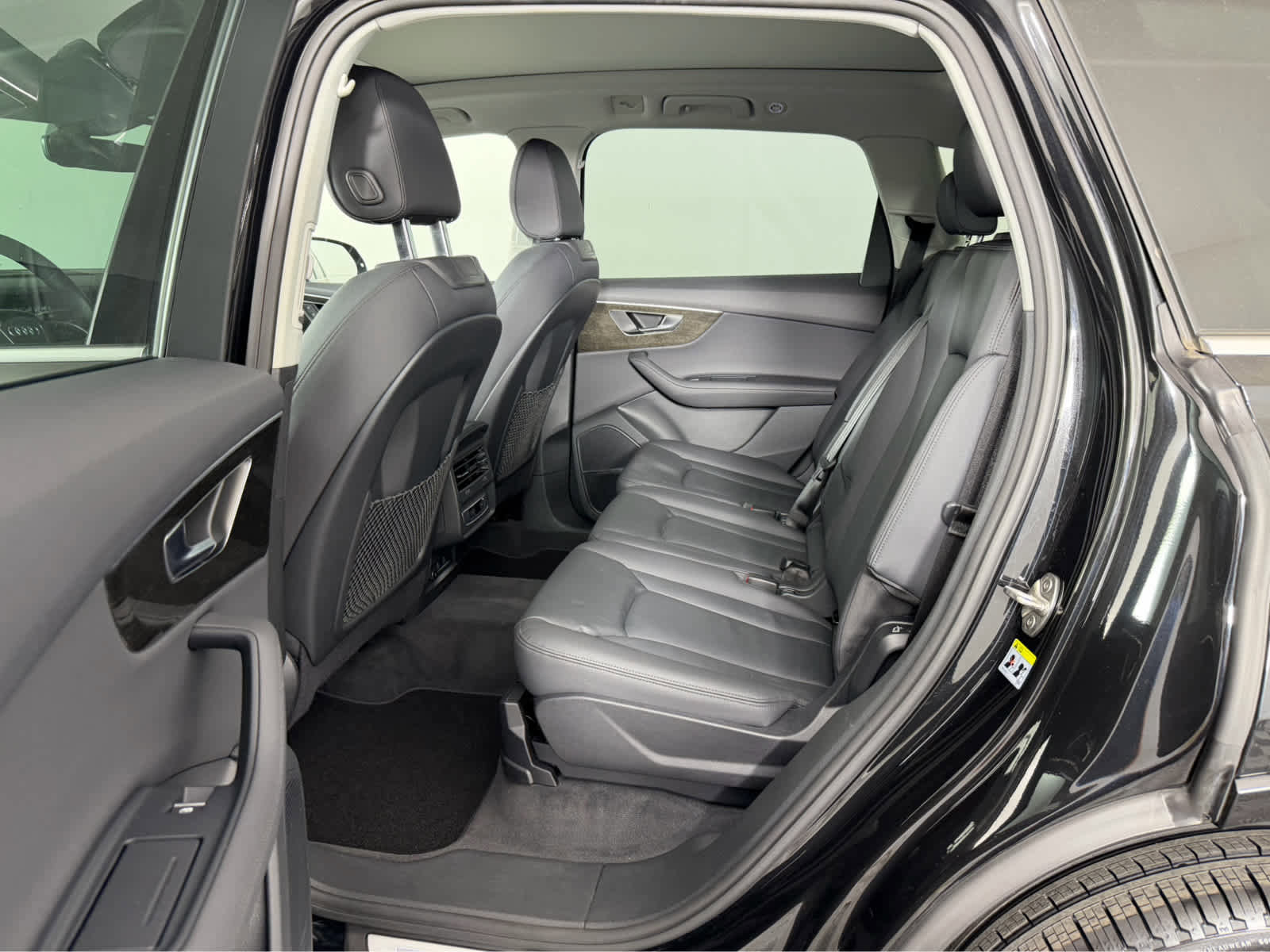 Used 2023 Audi Q7 3.0T Premium Plus w/ Premium Plus Package image 12