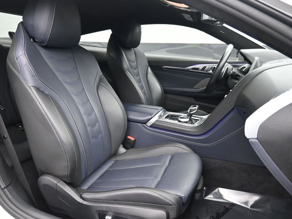 Used 2021 BMW M850i xDrive Coupe w/ Driving Assistance Package AWD/4WD image 26