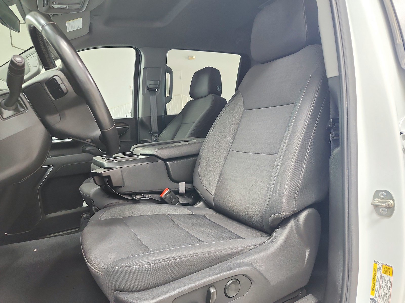 Used 2025 Chevrolet Silverado 2500 LT AWD/4WD image 10