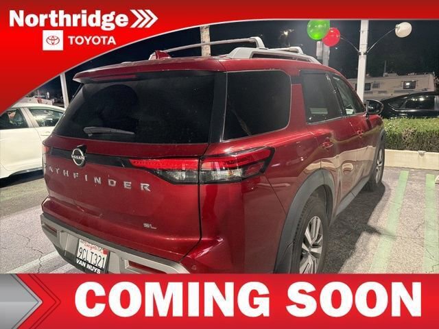 Used 2022 Nissan Pathfinder SL image 3