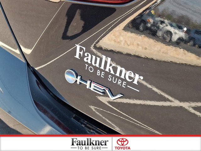 Certified 2025 Toyota Camry SE FWD image 30