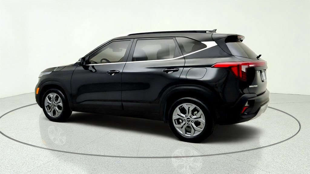Used 2024 Kia Seltos S FWD image 7