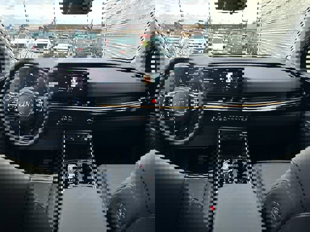 New 2026 Kia Carnival SX Prestige image 17