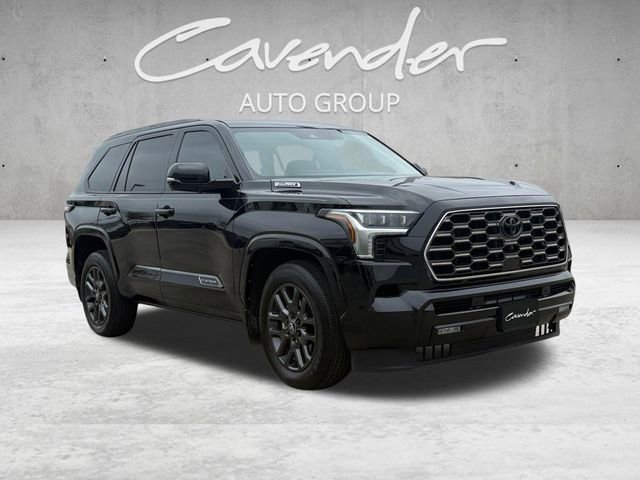 Used 2025 Toyota Sequoia Platinum AWD/4WD image 2