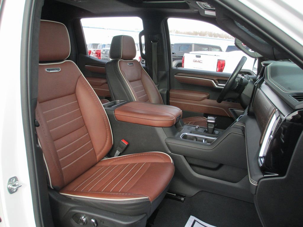 Used 2025 GMC Sierra 1500 Denali Ultimate AWD/4WD image 24
