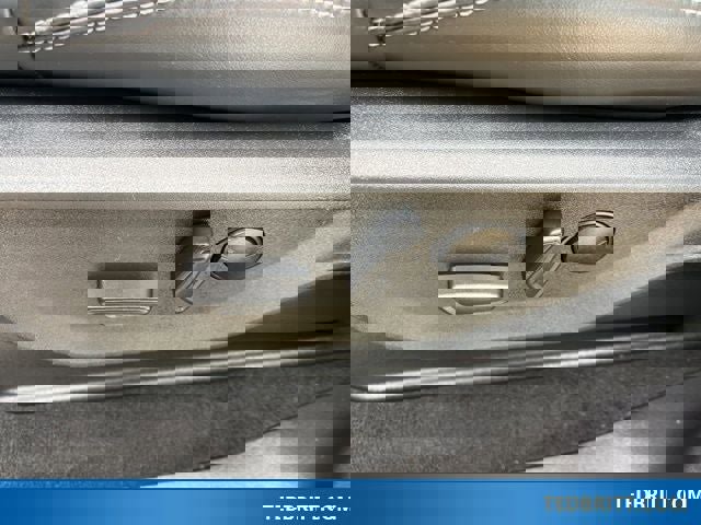 Certified 2025 Ford Expedition Max Platinum image 42