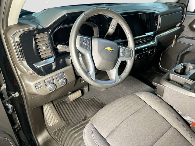 Used 2025 Chevrolet Silverado 1500 LT image 10