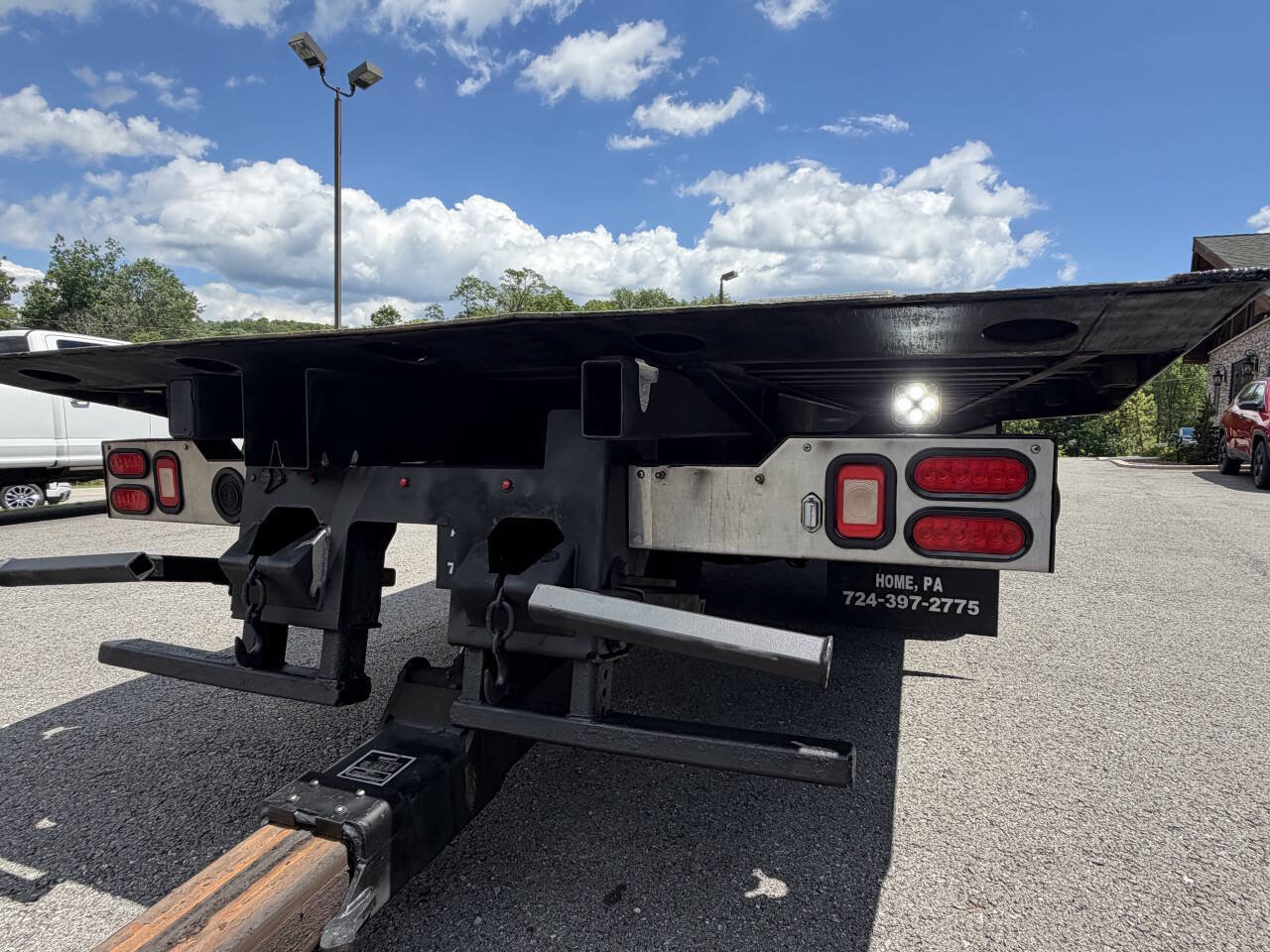 Used 2017 Ford F550 4x4 Regular Cab Super Duty image 11