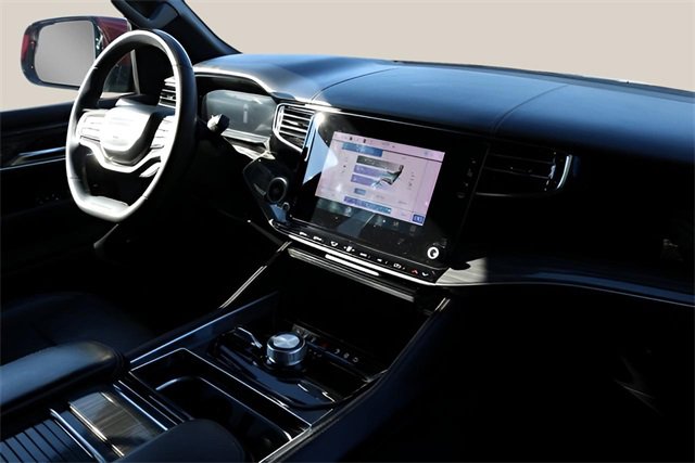 Used 2022 Jeep Wagoneer Series II w/ Flexible Seating Group image 19