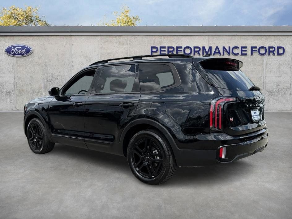 Used 2024 Kia Telluride EX X-Line image 11