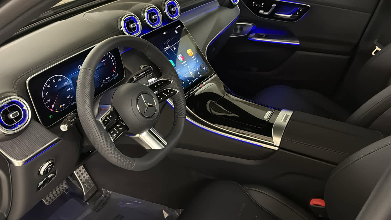 New 2026 Mercedes-Benz GLC 350e 4MATIC image 29