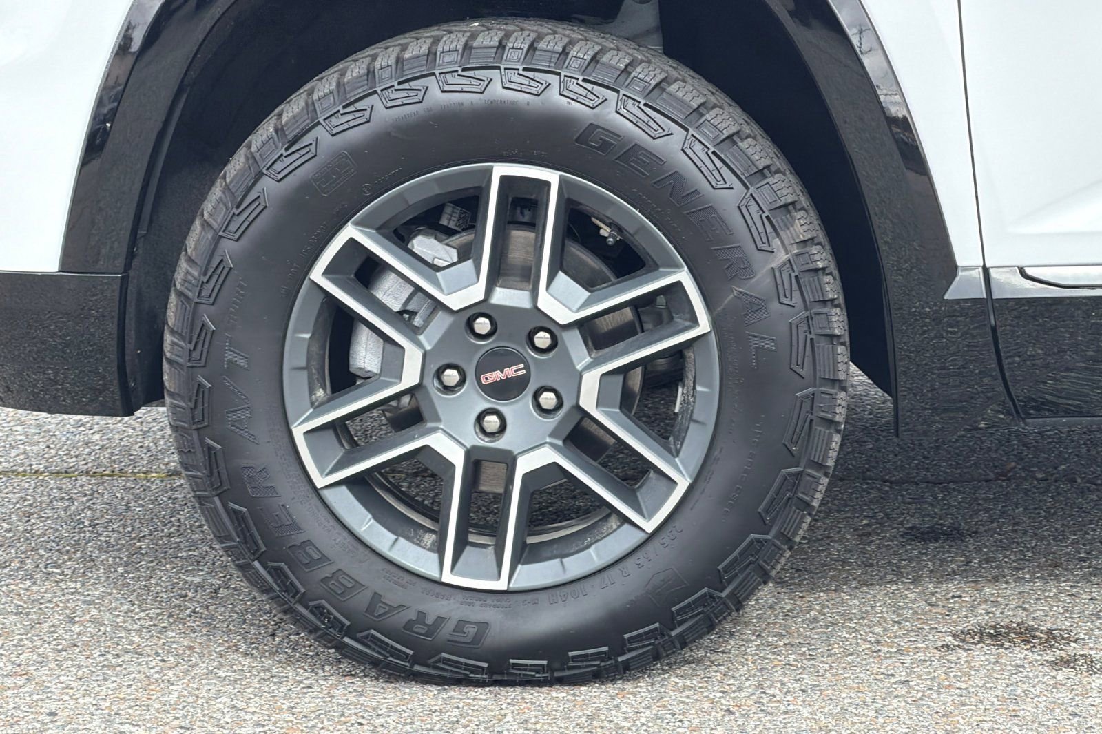 New 2026 GMC Terrain AT4 w/ Convenience Package III AWD/4WD image 31