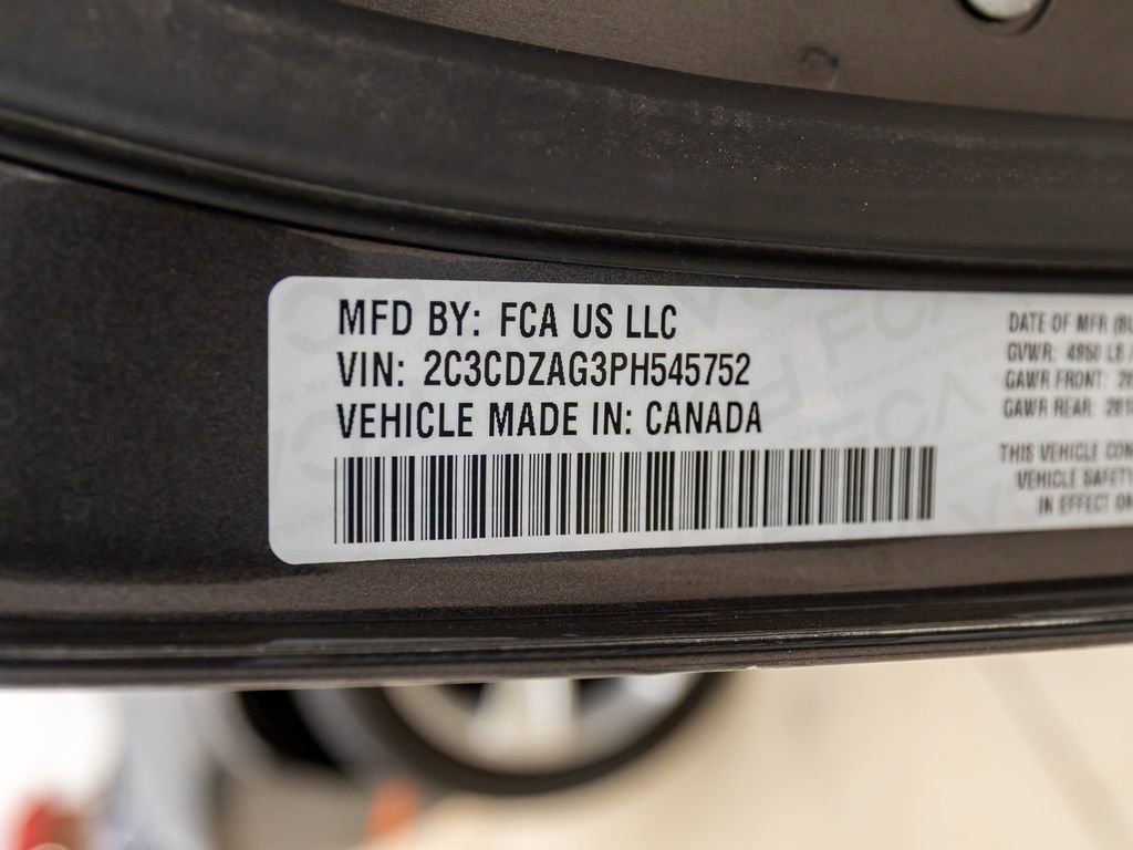 Used 2023 Dodge Challenger SXT image 30