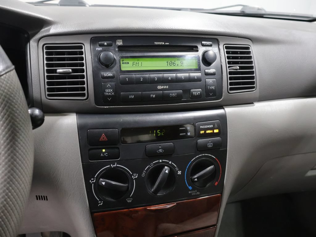 Used 2006 Toyota Corolla LE FWD image 23