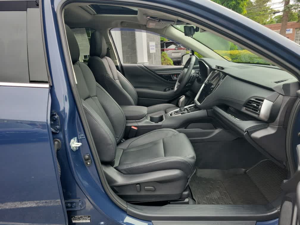 Used 2024 Subaru Outback Touring AWD/4WD image 32