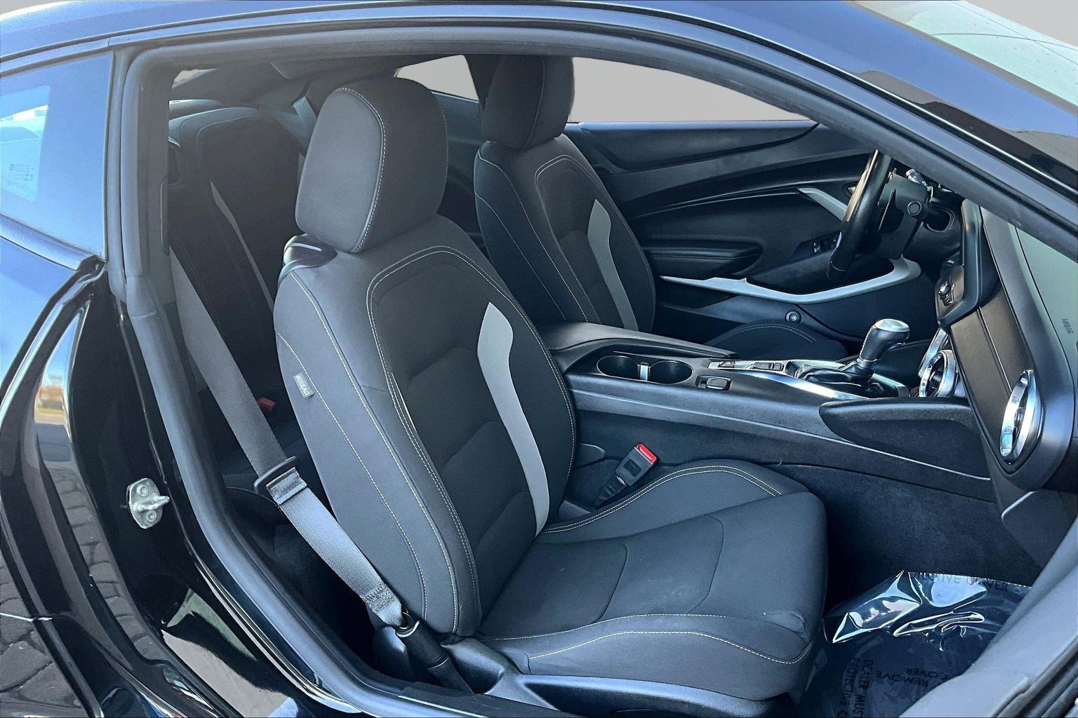 Used 2023 Chevrolet Camaro LT image 26