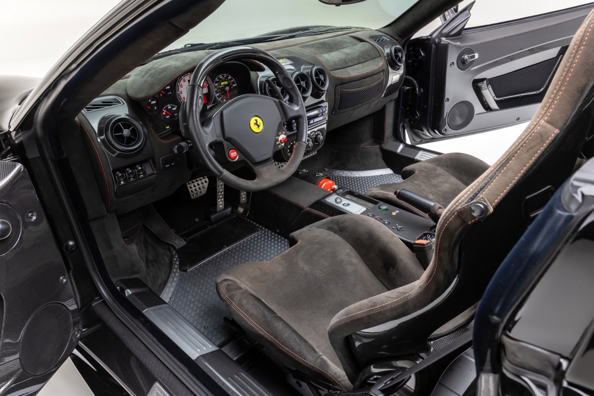 Used 2009 Ferrari F430 Scuderia RWD image 8