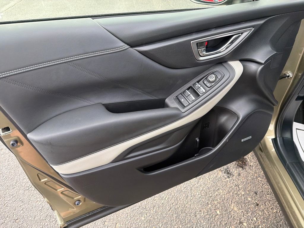 Used 2023 Subaru Forester Limited image 10