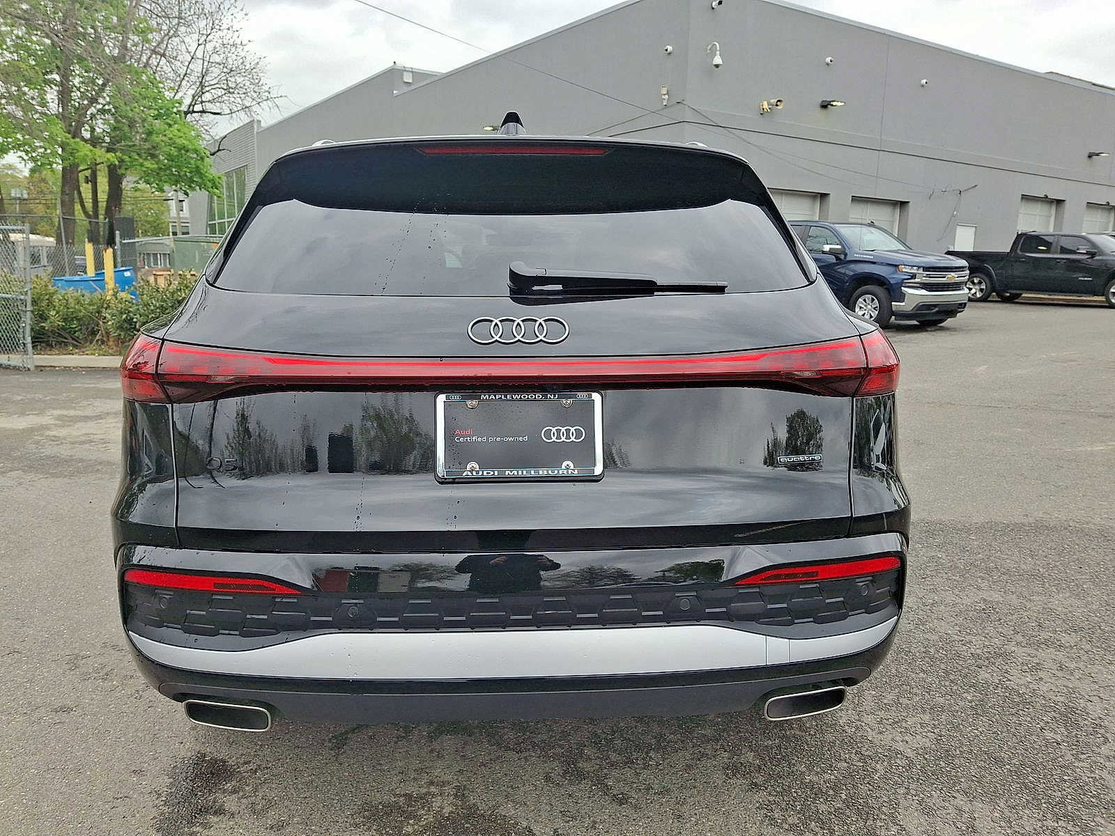 Certified 2025 Audi Q5 Premium w/ 19" Wheel Package AWD/4WD image 23