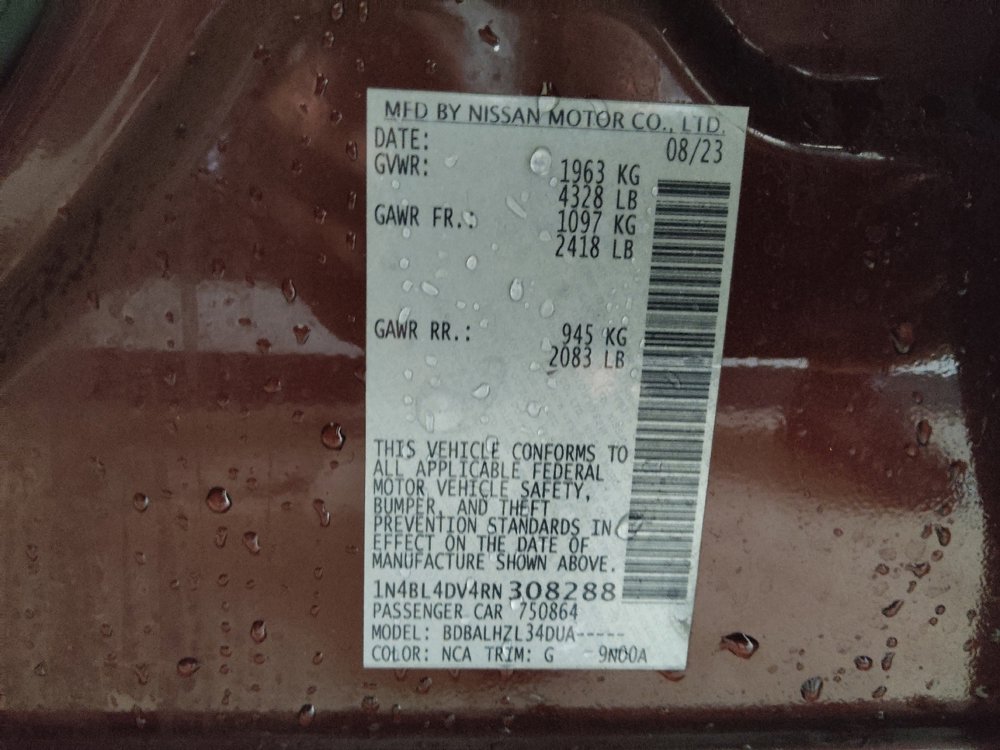 Used 2024 Nissan Altima 2.5 SV image 33