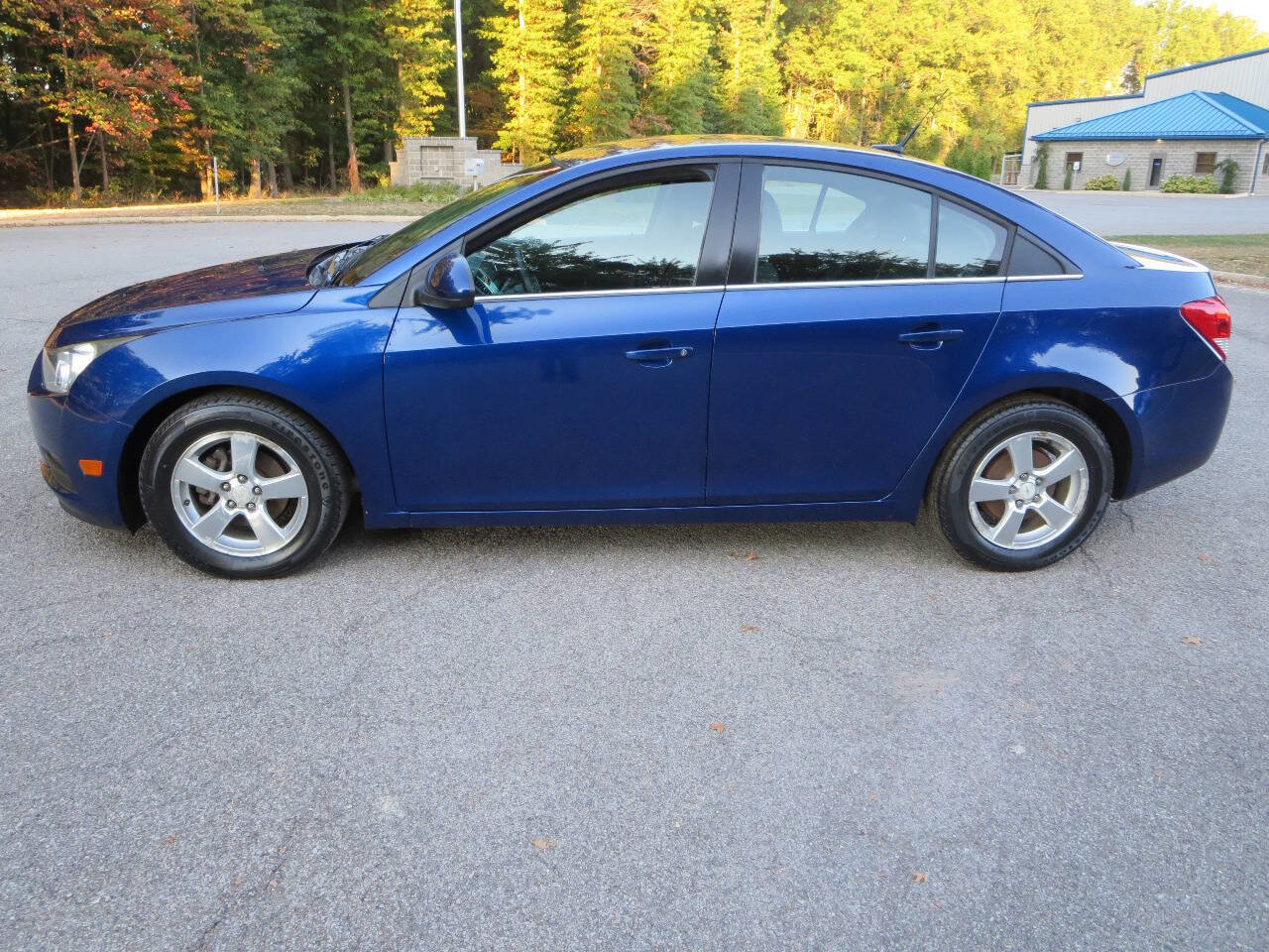 Used 2012 Chevrolet Cruze LT image 4