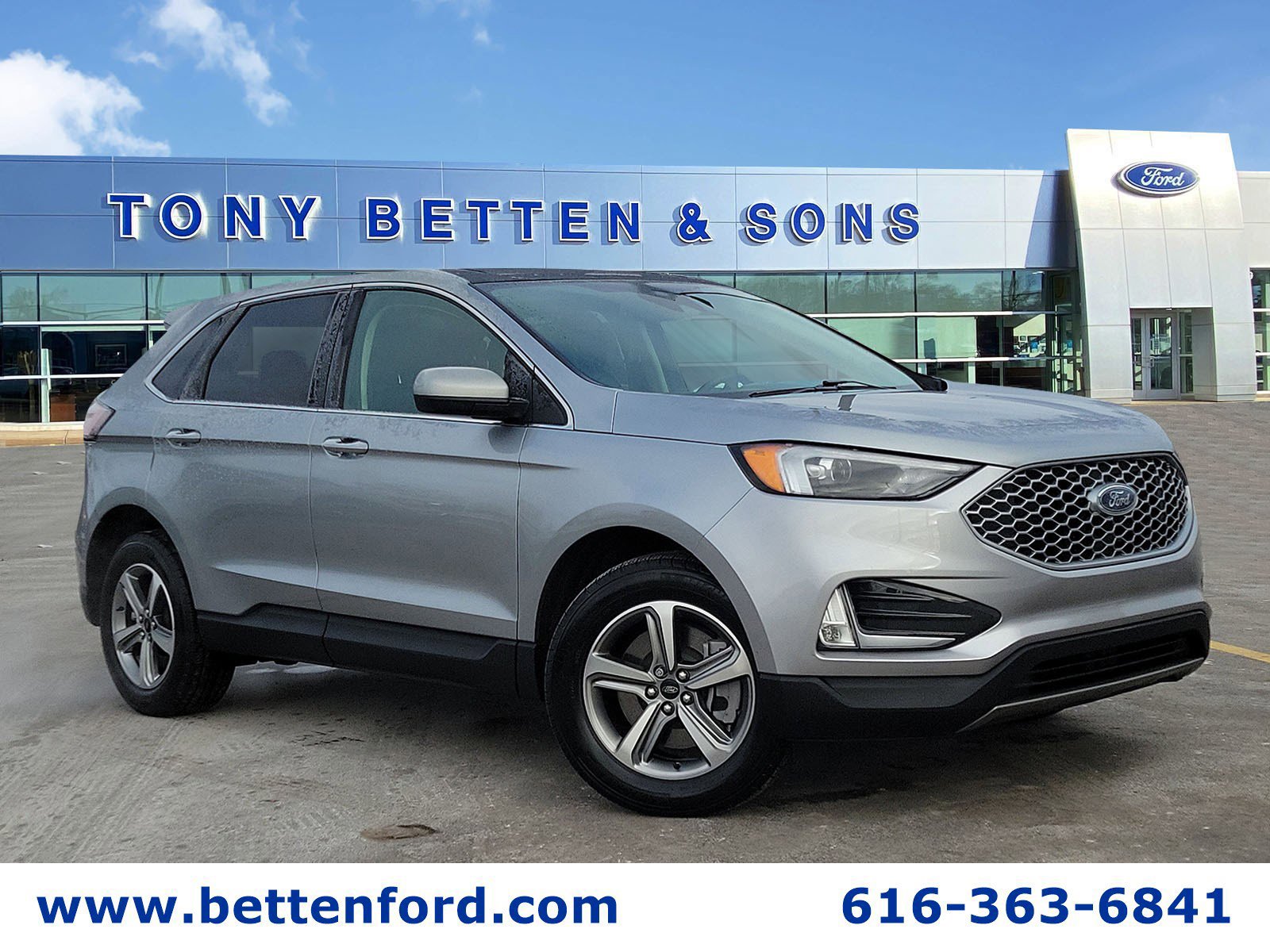 Used 2024 Ford Edge SEL w/ Convenience Package