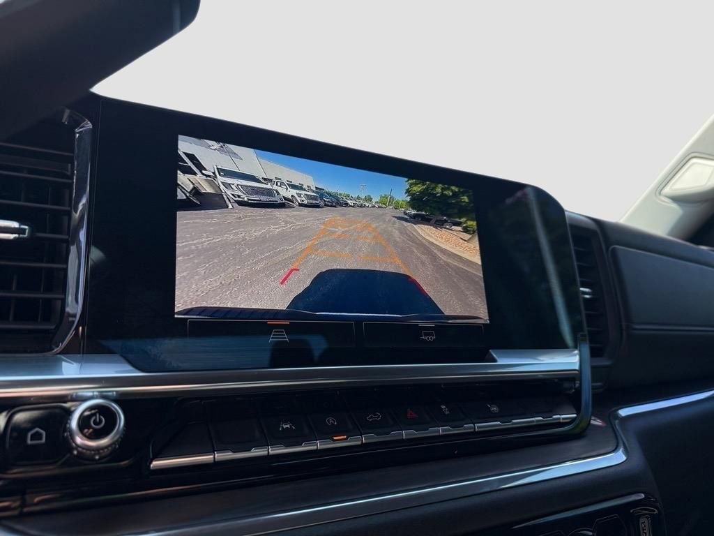 Used 2025 GMC Sierra 1500 SLT image 11