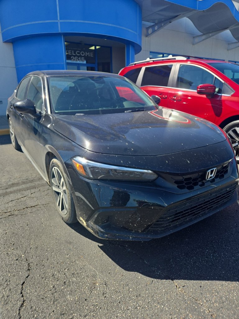 Used 2024 Honda Civic LX image 3