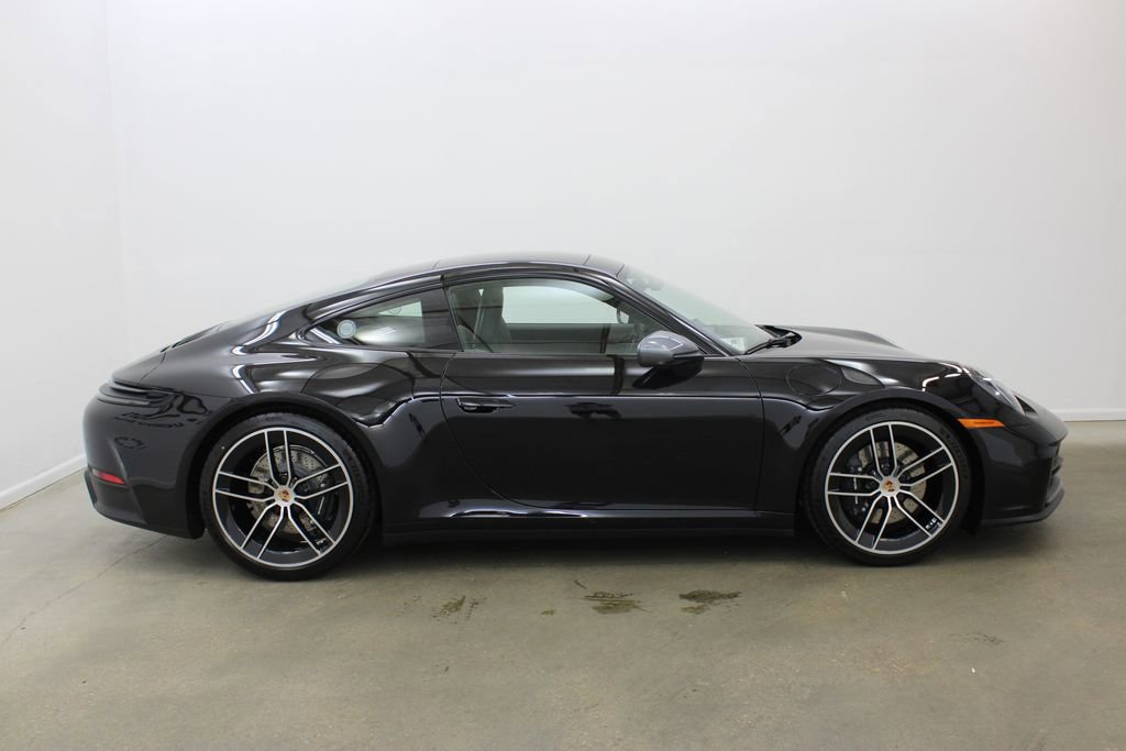 New 2026 Porsche 911 Carrera T image 8