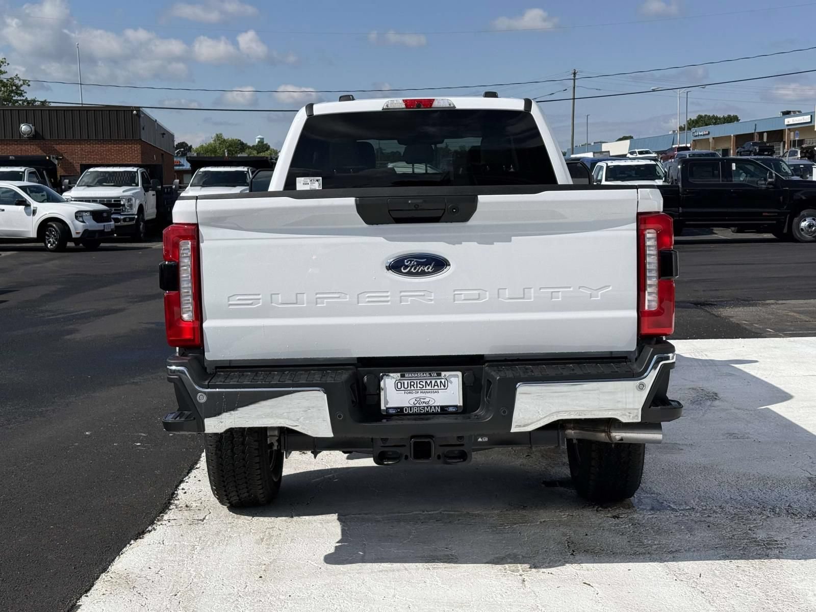 New 2026 Ford F350 XLT w/ 360-Degree Camera Package AWD/4WD image 4