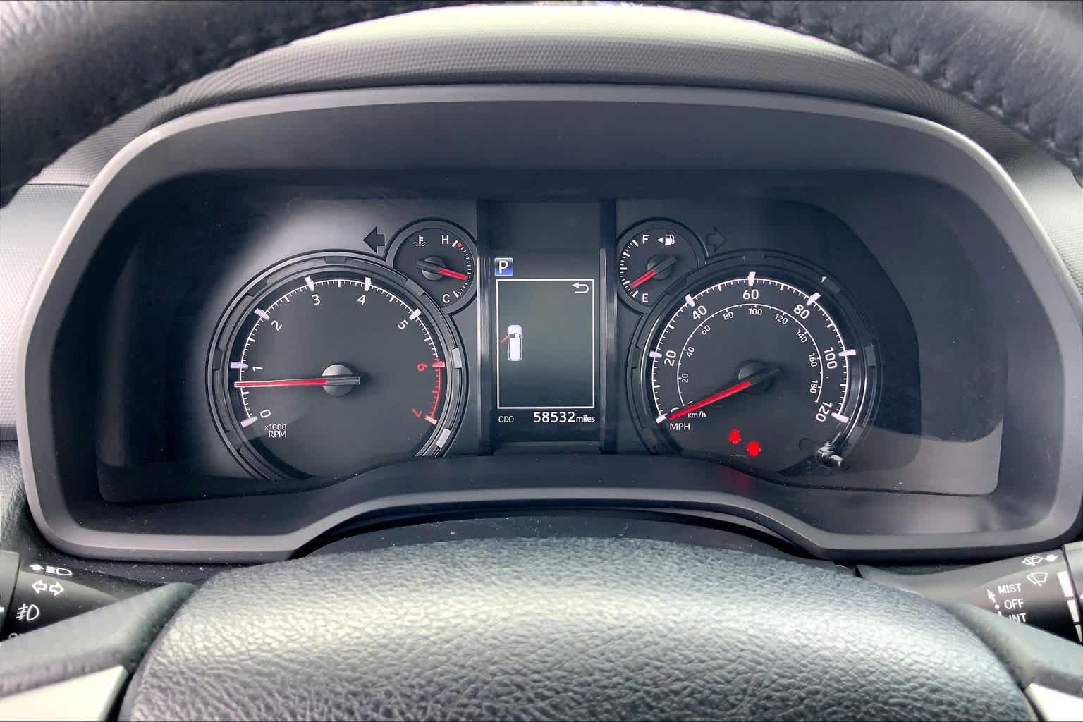 Used 2024 Toyota 4Runner SR5 AWD/4WD image 25