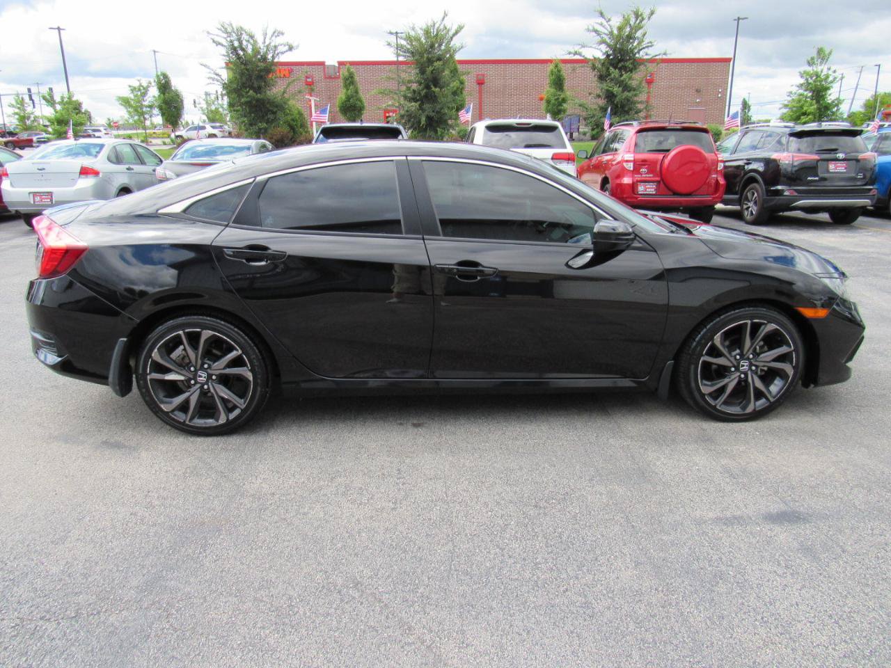Used 2019 Honda Civic Sport image 7