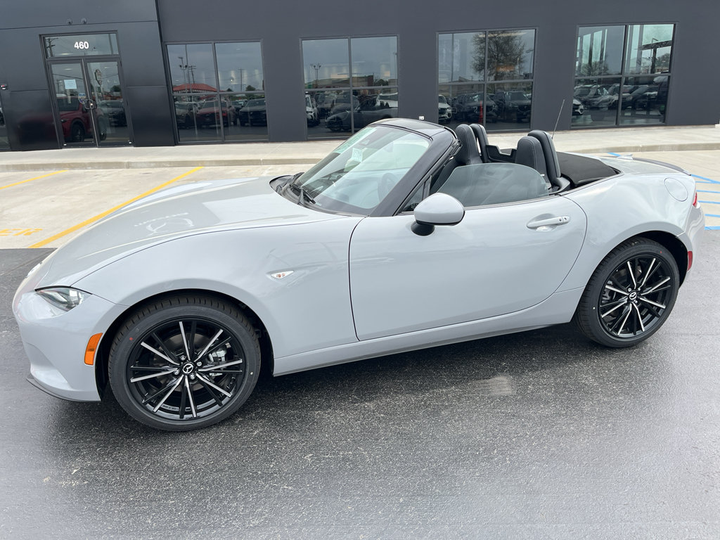 New 2026 MAZDA MX-5 Miata Grand Touring RWD image 35