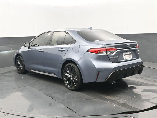 Used 2024 Toyota Corolla SE image 3