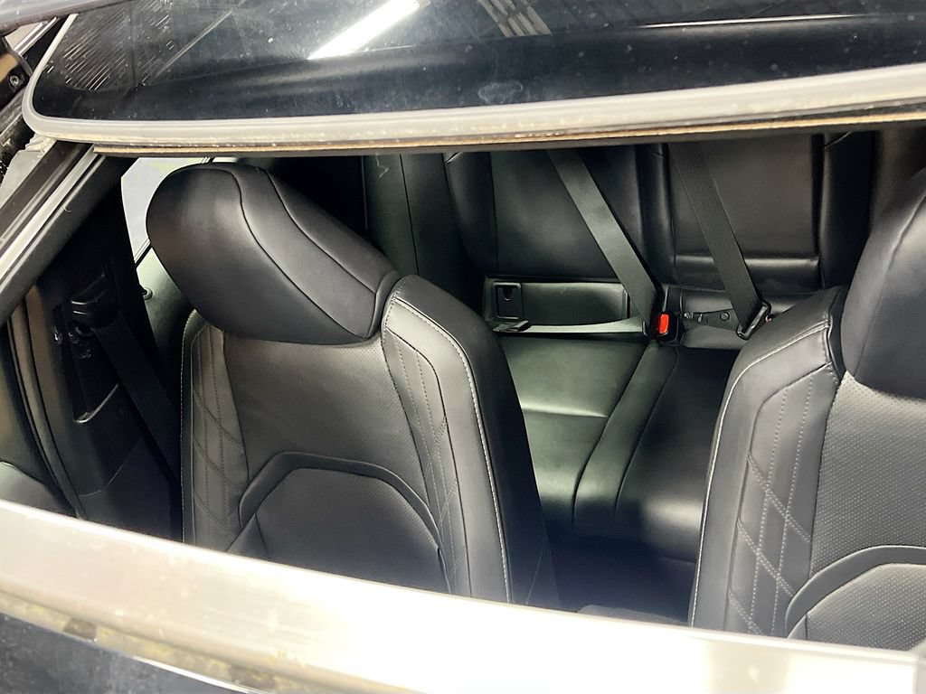 Used 2025 Lexus UX 300h AWD w/ Accessory Package (Z1) image 22