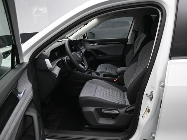 New 2026 Volkswagen Tiguan S AWD/4WD image 9