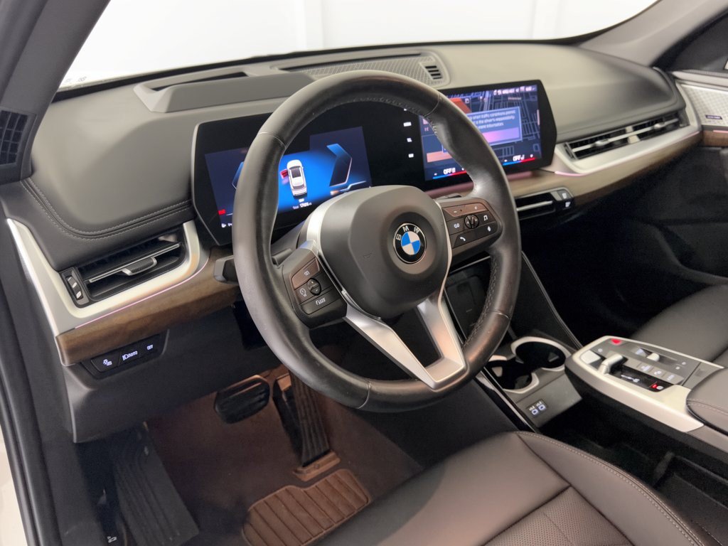 Certified 2024 BMW X1 xDrive28i w/ Premium Package AWD/4WD image 4