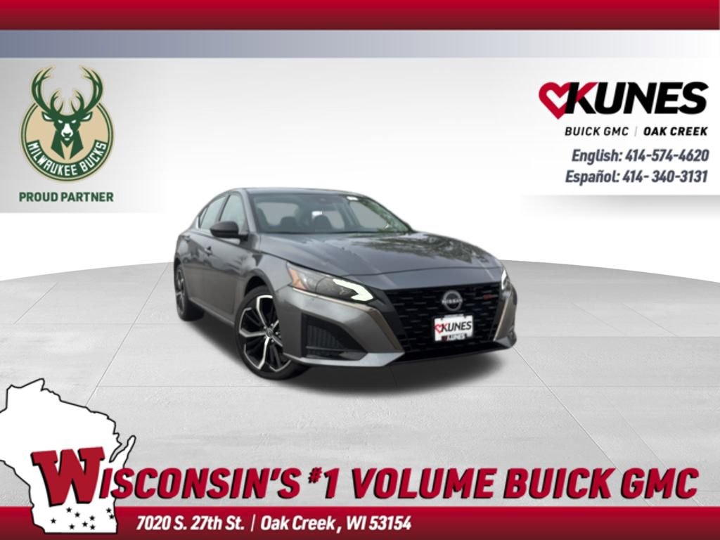Used 2024 Nissan Altima 2.5 SR