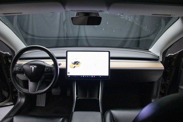 Used 2019 Tesla Model 3 Mid Range image 22