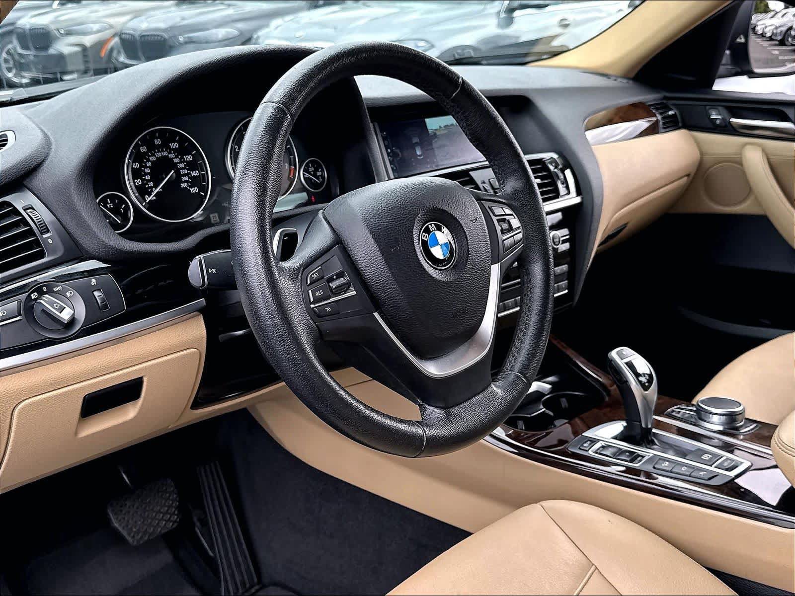 Used 2017 BMW X4 xDrive28i AWD/4WD image 18