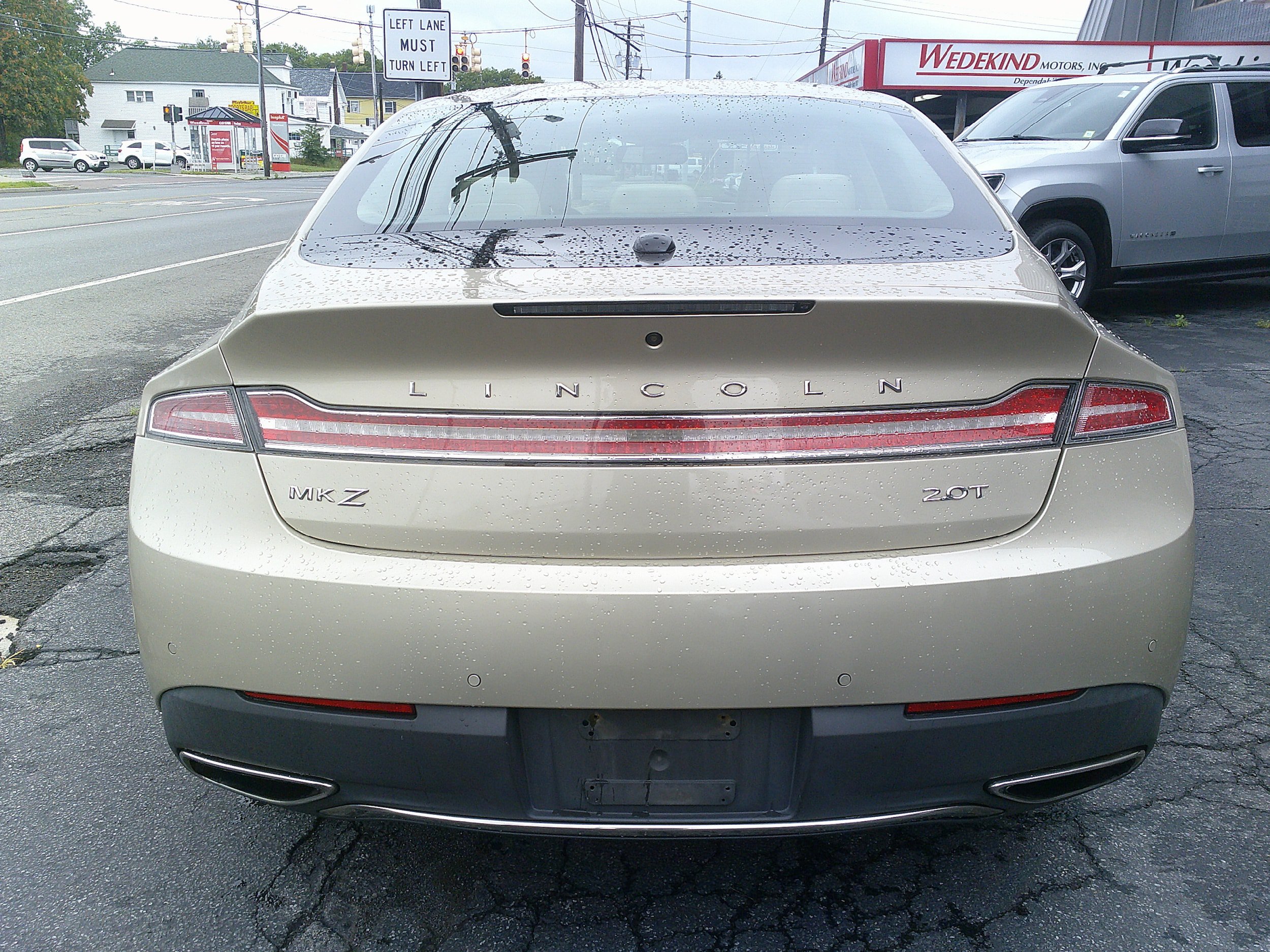 Used 2017 Lincoln MKZ Select w/ Technology Package FWD image 9