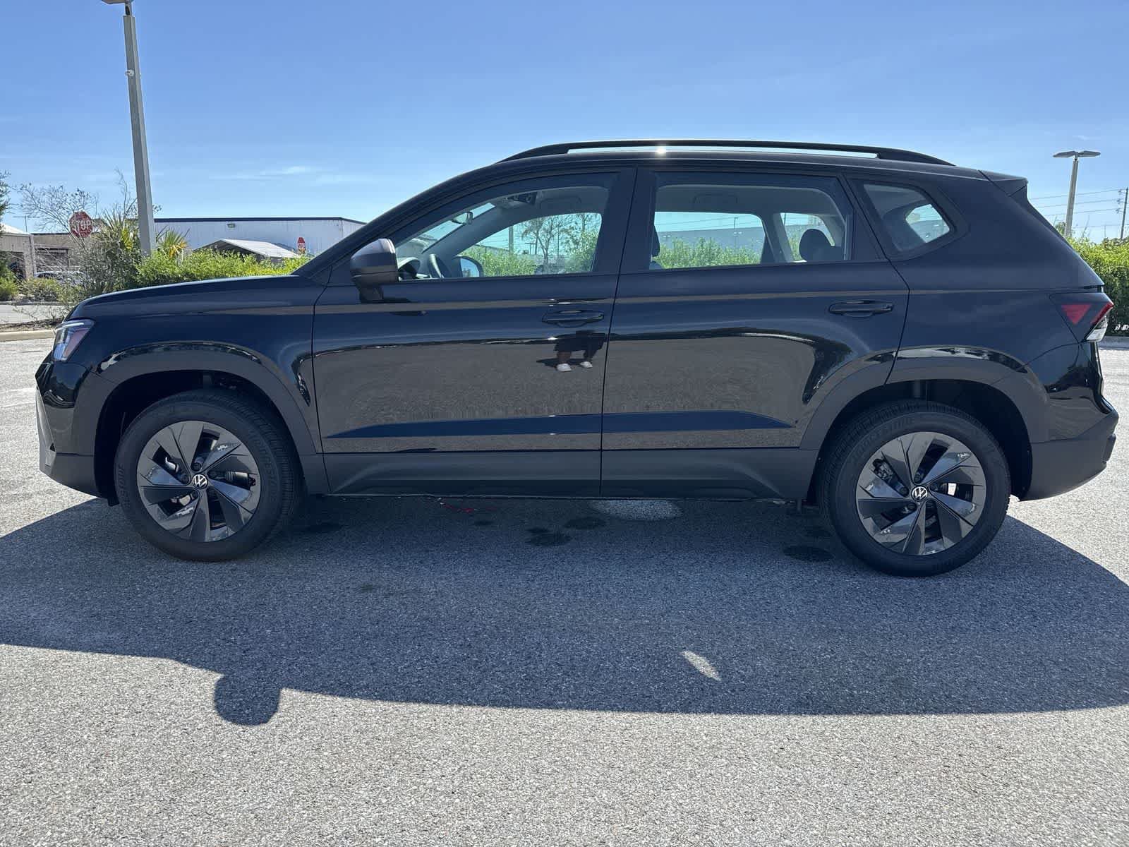 Used 2026 Volkswagen Taos S FWD image 11