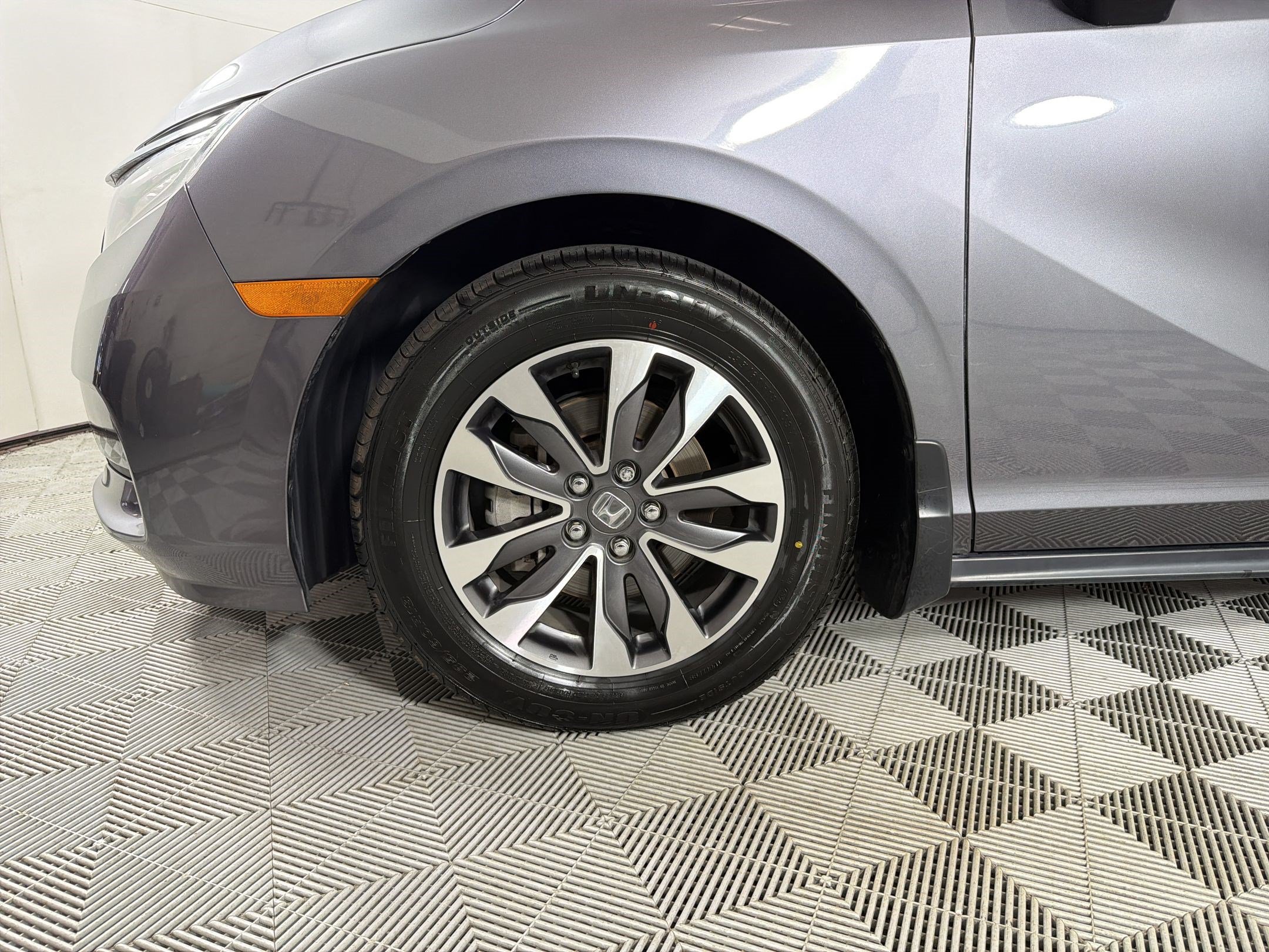 Used 2023 Honda Odyssey EX-L image 12